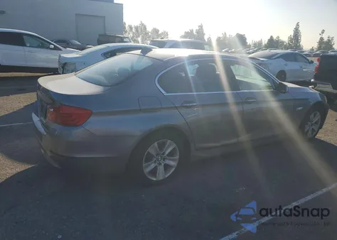 2012 BMW 528 I из США, поврежденный, VIN WBAXG5C56CDX02722